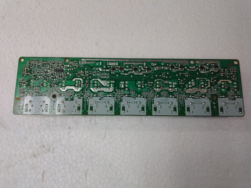 Imagen 2 de 2 de Inversora Para Lcd Sharp Runtka179wjzz