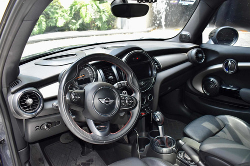 Imagen 10 de 13 de Mini Cooper S 2017 Hot Chili Mas Equipado