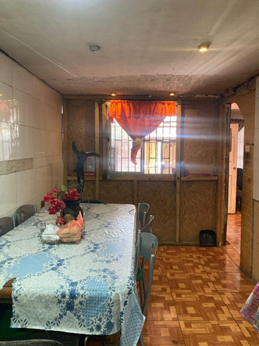 Venta De Casa En Colina, Cerca De Locomocion - Colegios