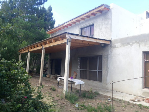 Lote De 1300 Mts2 Forestado Con Dos Departamentos