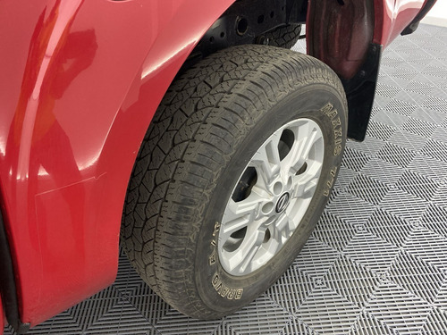 Imagen 14 de 25 de Nissan Frontier Xe 2.5 4x4
