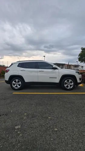 Jeep Compass 2.4 4X2 Longitude At