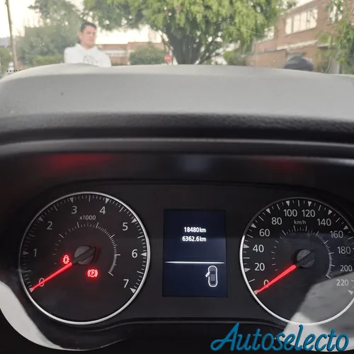 Renault Duster 1.3 Intense Cvt