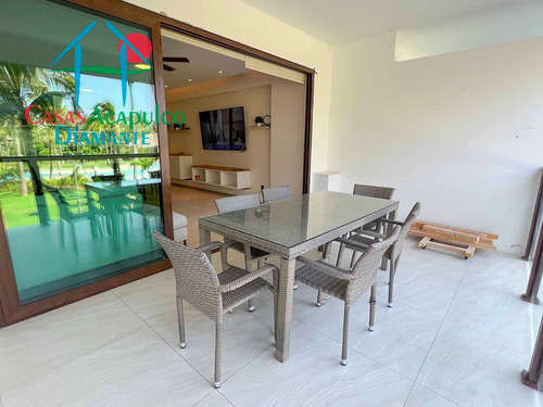 Cad La Isla Emerald J2. Terraza Con Vista A La Alberca Y Áreas Comunes