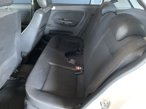 Volkswagen Gol Volkswagen Gol 1.6 VHT Trendline (Flex) 4p