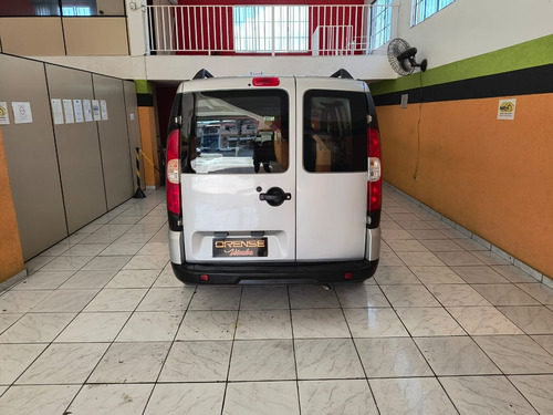Fiat Doblo 1.8 16v Essence 7l Flex 5p 5 marchas