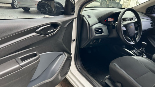 Chevrolet Onix 1.0 5p