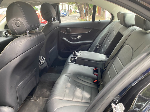 Imagen 10 de 15 de Mercedes Benz C200 Exclusive 2018