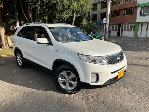 Kia Sorento 2.4 Radical 4x2