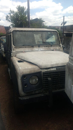 Land Rover Defender Sucata