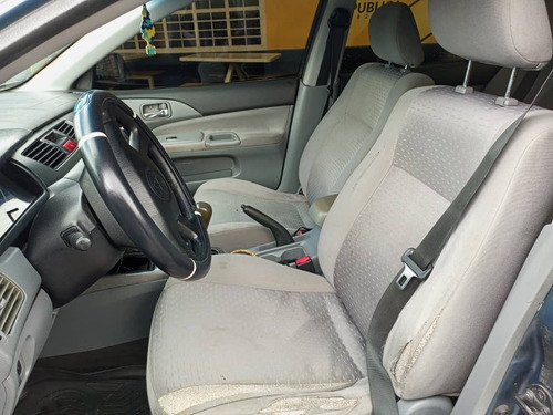 Imagen 11 de 15 de Mitsubishi Lancer Glx