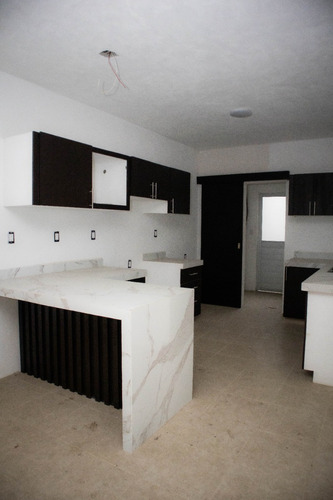 Hermosa Casa Nueva A 5 Minutos Del Sams De Córdoba