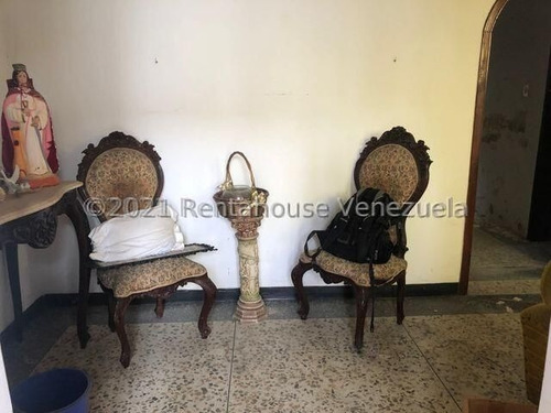 Imagen 4 de 21 de Rentahouse Carabobo Vende Casa Trigal Norte 22-4178 Jj31