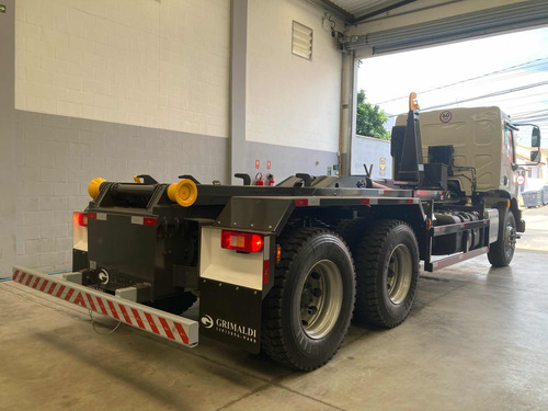 Vm 290 6x4 2025 Caminhao Rolon Grimald 2025