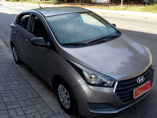 Imagem 8 de 12 de Hyundai Hb20