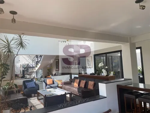 Casa En Calle Cerrada Con Seguridad Lomas De Vista Hermosa