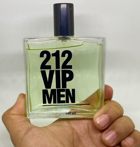 Contratipo De Perfume Ref.:/212vipmen Sofisticado 100ml