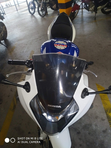 Imagem 4 de 8 de Honda Cbr600f