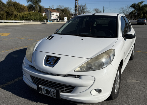 Peugeot 207 1.4 Allure 75cv