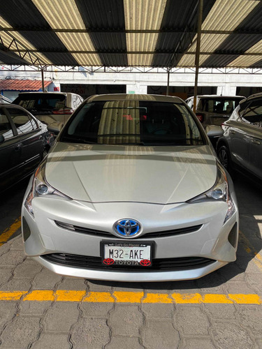 Imagen 2 de 12 de Toyota Prius 2016 1.8 Base Cvt
