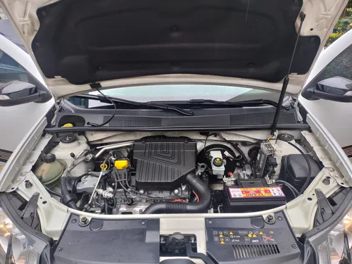 Renault Sandero 1.6 Polar