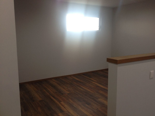 Preciosa Residencia En Centro Sur, Misiones Ii - Sótano, 3 Habitaciones, Ctoserv