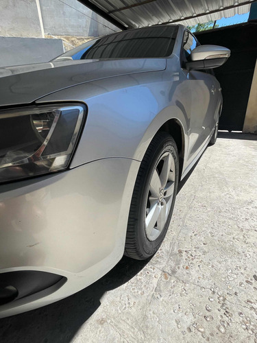Volkswagen Vento 2.5 Luxury 170cv