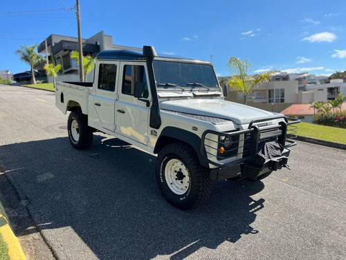 Land Rover Defender 2.5 SW HCPU 130 4X4 TURBO DIESEL 4P MANUAL