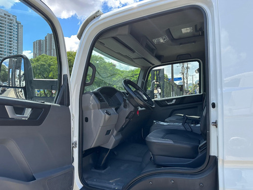 Vw Delivery 11-180 Ano 2021 Carroceria Único Dono Financia