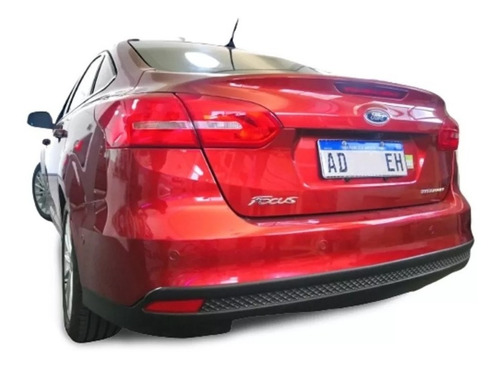 Ford Focus 2015/2019 Baguetas + Protectores De Paragolpes