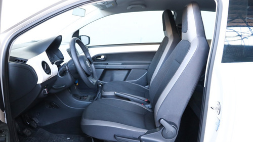 Volkswagen Up! 1.0 High Up! 75cv 3 P - 103454 - C
