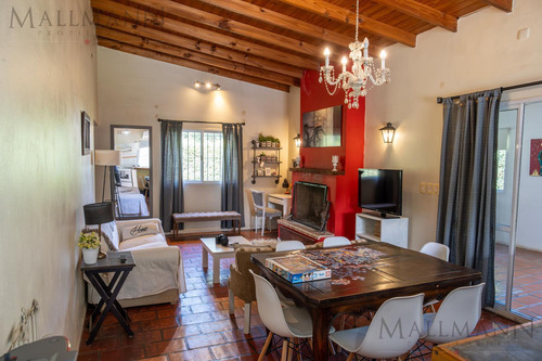 Casa Con Excelente Ubicación En Manzanares - Retasada - Apta Crédito Hipotecario - Mallmann Propiedades