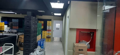 Imagen 3 de 13 de Local Comercial En Venta En El Viñedo Avenida Principal