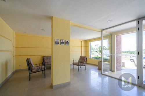 Imagen 3 de 17 de Departamento En Venta - 2 Ambientes - Zona Sur Playa