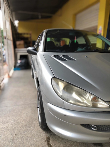 Peugeot 206 2005 1.0 16v Sensation 5p