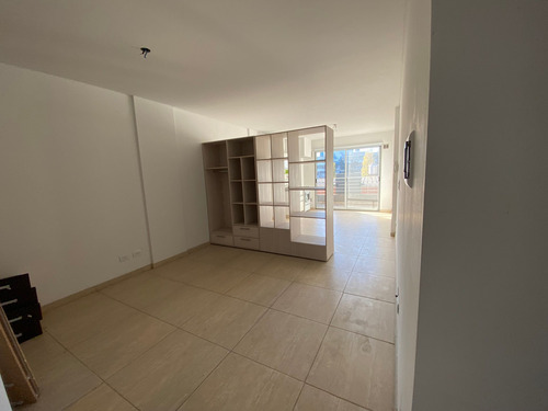 Venta Caseros Centro