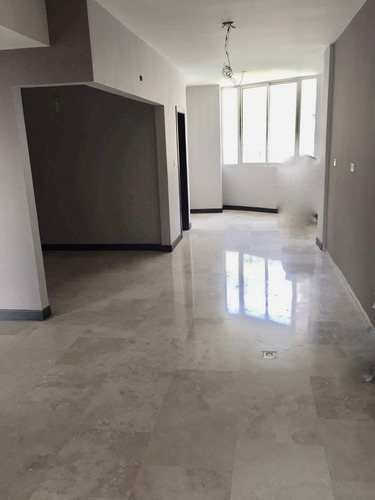 Imagen 7 de 14 de Assad Garden. Apartamento 3 Habitaciones + Den 3 Baños Y 1/2