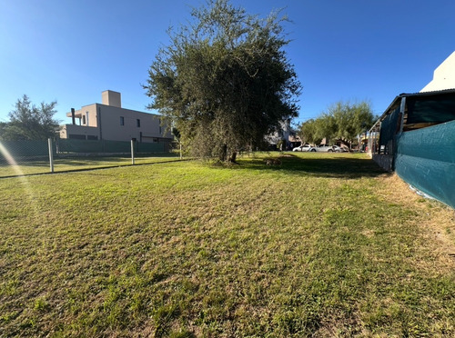 Dueño Vende Lote Central En San Alfonso Del Talar, Mendiolaza. Con Escritura, Obra De Gas Natural, Seguridad 24hs, Cerco Perimetral, Pilar De Luz.