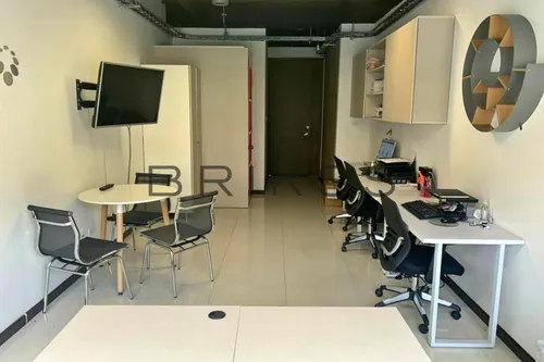 Oficina En Venta En Los Cedros-usaquén. Cod V2204