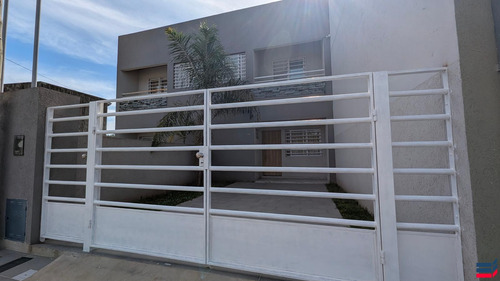 Dúplex En Venta | B° Sarmiento, Luján | Apto Crédito | 2 Dor
