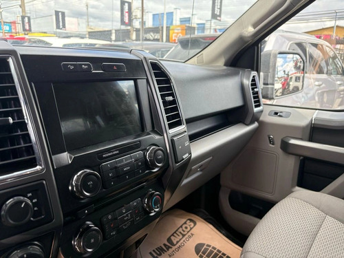 Ford F-150 XLT 5.0
