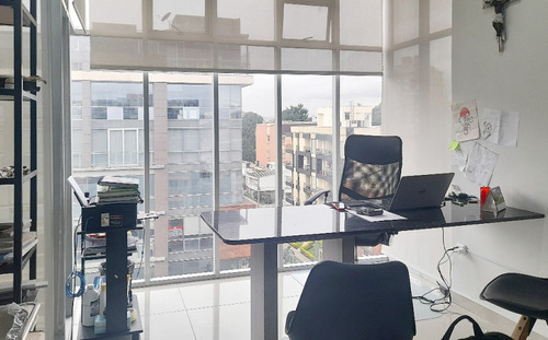 Oficina En Venta En Bogotá Pasadena. Cod 10740036