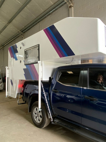 Camper Ag-240 Sobre Renault Alaskan - Silfred Motorhome