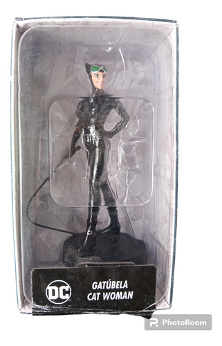 Figuras Dc Gatubela Cat Woman La Nacion Grijalbo Sin Revista