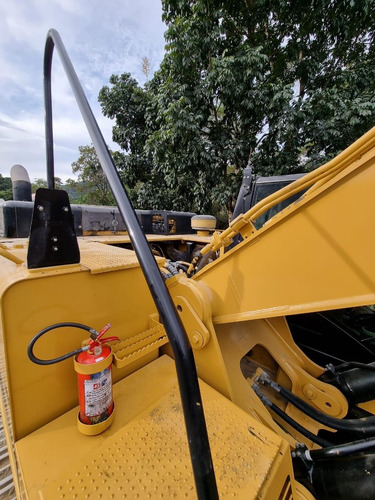 Imagem 13 de 15 de Caterpillar 349