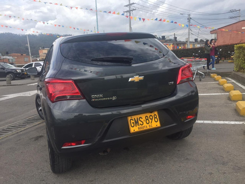 Chevrolet Onix 1.4 Mt