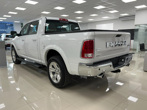 Imagen 5 de 20 de Ram 1500 2023 5.7 Laramie At8 V8 Stock 0km Sport Cars-bb