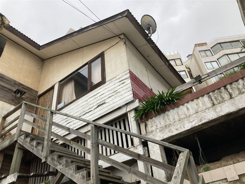 Vendo Casa En Reñaca Gran Vista 5 Dorm. + Cabaña 2 Dorm