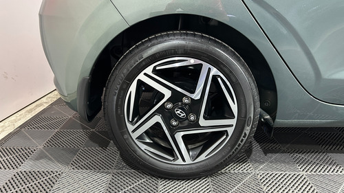 Hyundai Grand I10 Hatchback Plus 1.2 MT