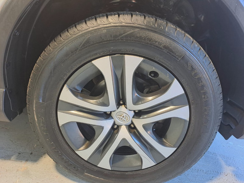 Toyota RAV4 Std 4x2 722cl0